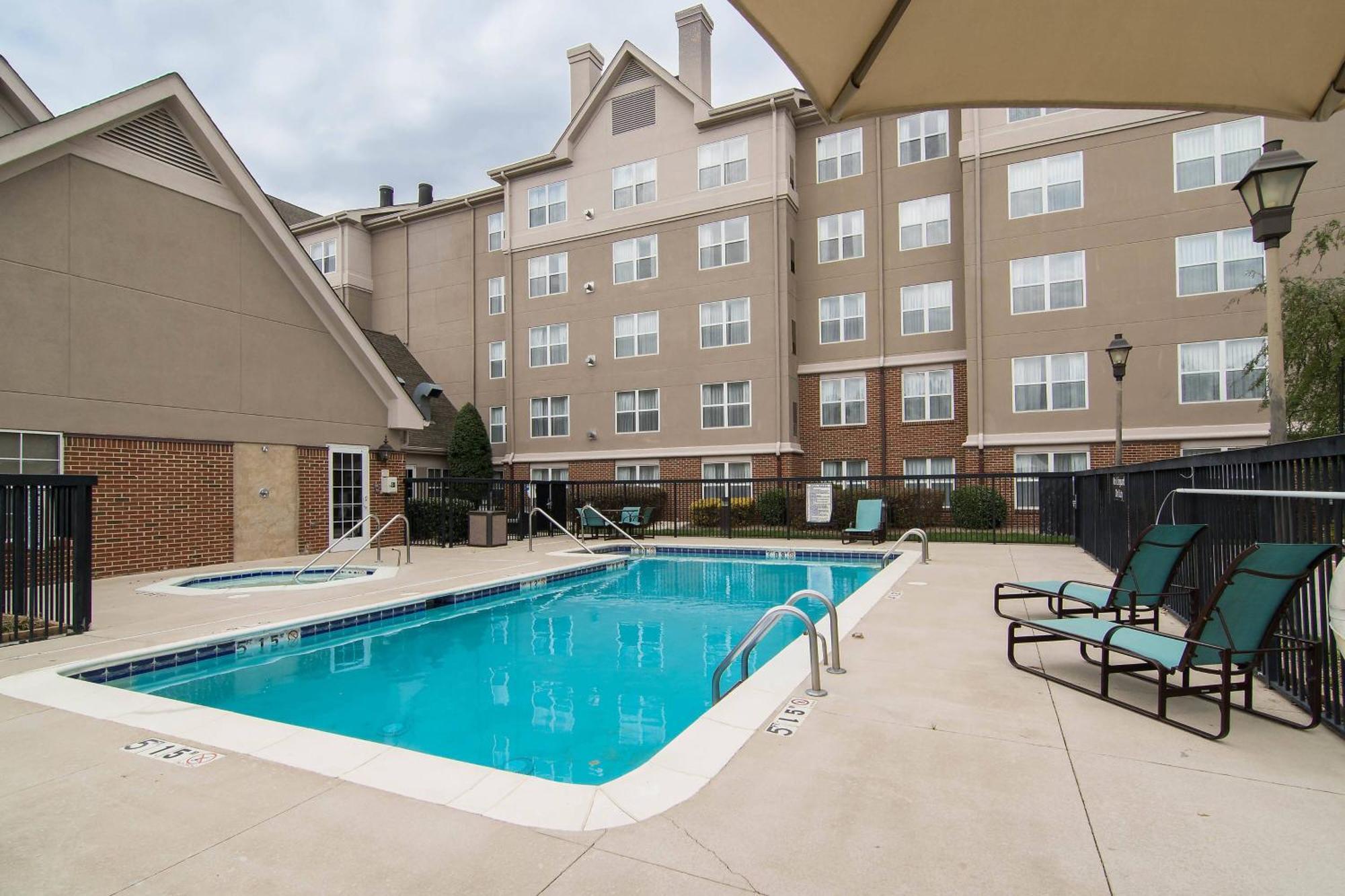 Residence Inn By Marriott Charlotte Piper Glen Екстер'єр фото
