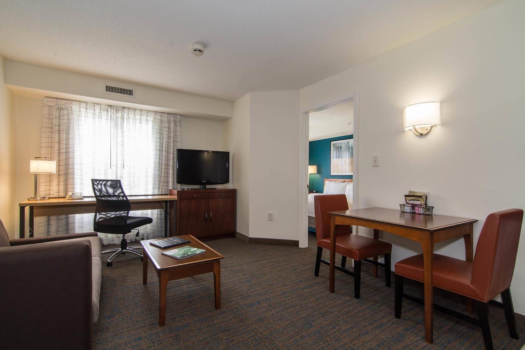 Residence Inn By Marriott Charlotte Piper Glen Екстер'єр фото