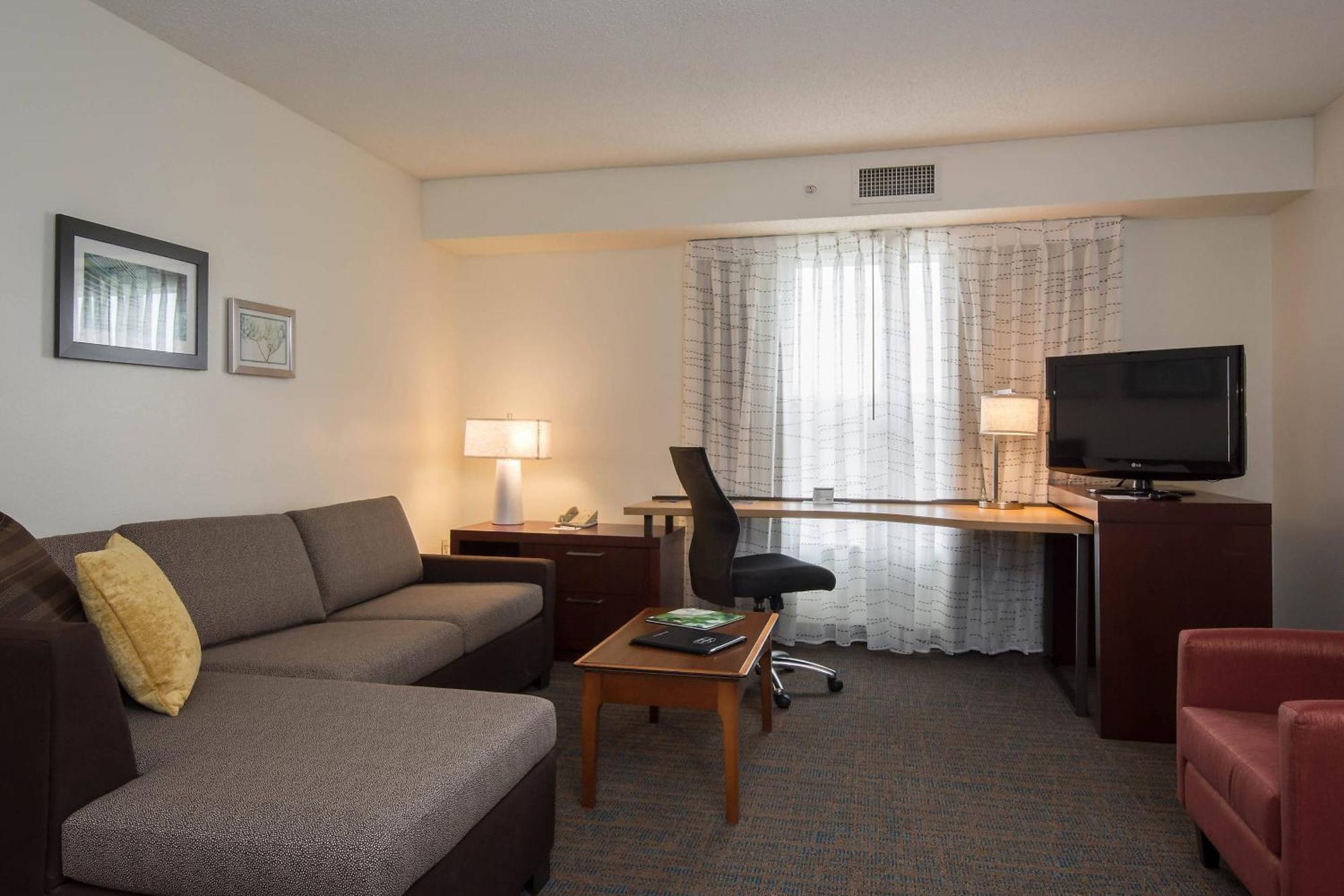 Residence Inn By Marriott Charlotte Piper Glen Екстер'єр фото