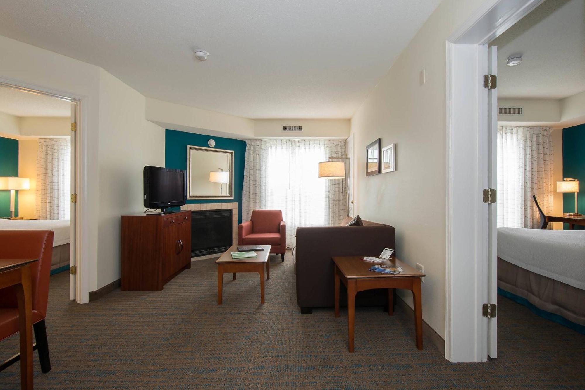 Residence Inn By Marriott Charlotte Piper Glen Екстер'єр фото